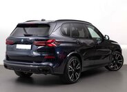 BMW X5 SUV 3,0 l 360 kw