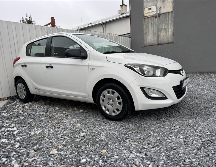 Hyundai i20 Hatchback 1,2 l 62 kw