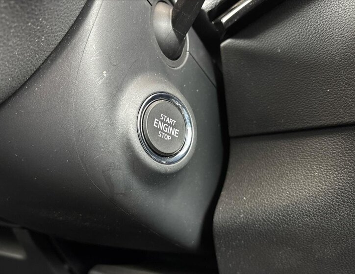 Škoda Karoq SUV / Terénní 1,5 l 110 kw