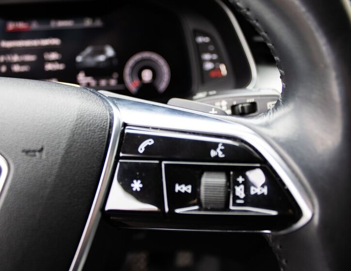 Audi A6 Kombi 3,0 l 210 kw