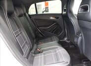 Mercedes-Benz CLA 12