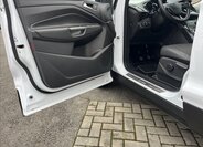 Ford Kuga Kombi 2,0 l 132 kw