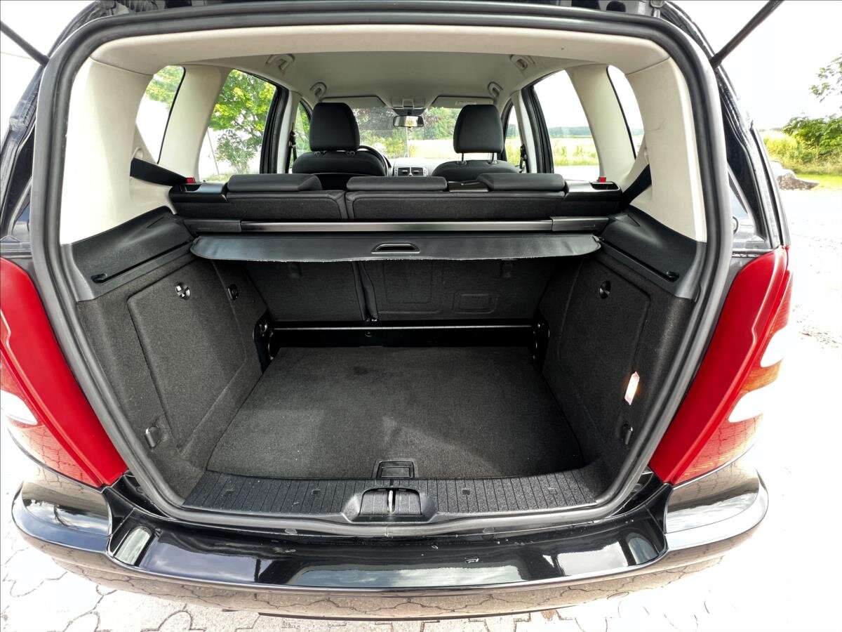 Mercedes-Benz Třídy A Hatchback 1,5 l 70 kw