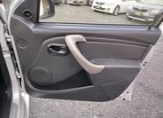 Dacia Sandero Hatchback 1,6 l 64 kw