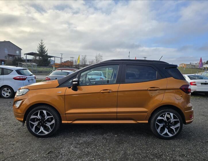 Ford EcoSport 4