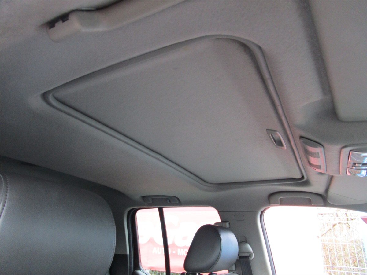 Nissan Navara Ostatní 2,5 l 126 kw