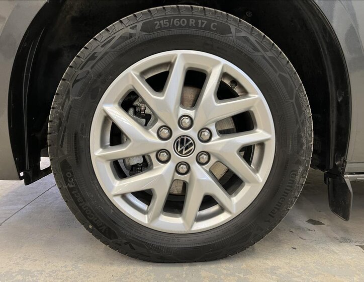 Volkswagen Caravelle Kombi 2,0 l 110 kw