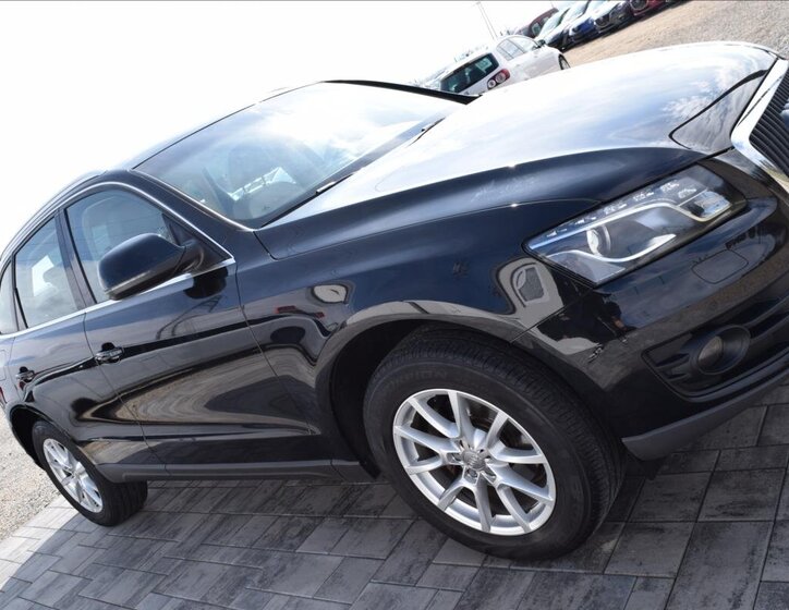 Audi Q5 SUV / Terénní 2,0 l 105 kw