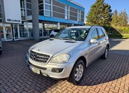 Mercedes-Benz Třídy M SUV 3,0 l 140 kw