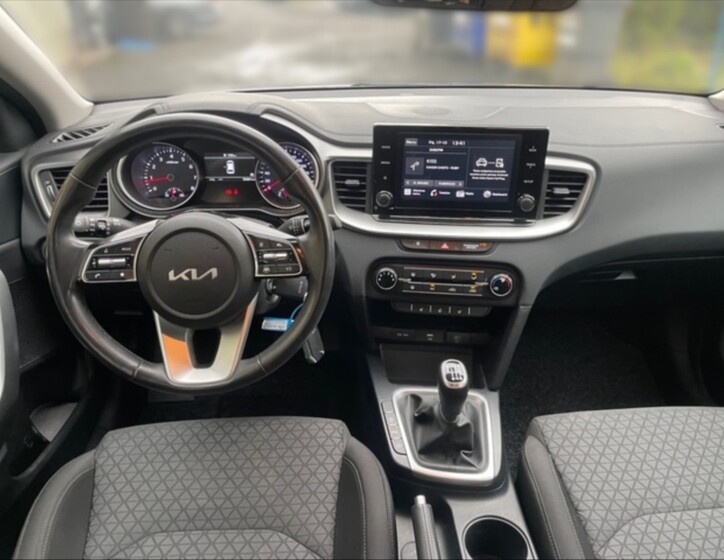KIA Ceed 9
