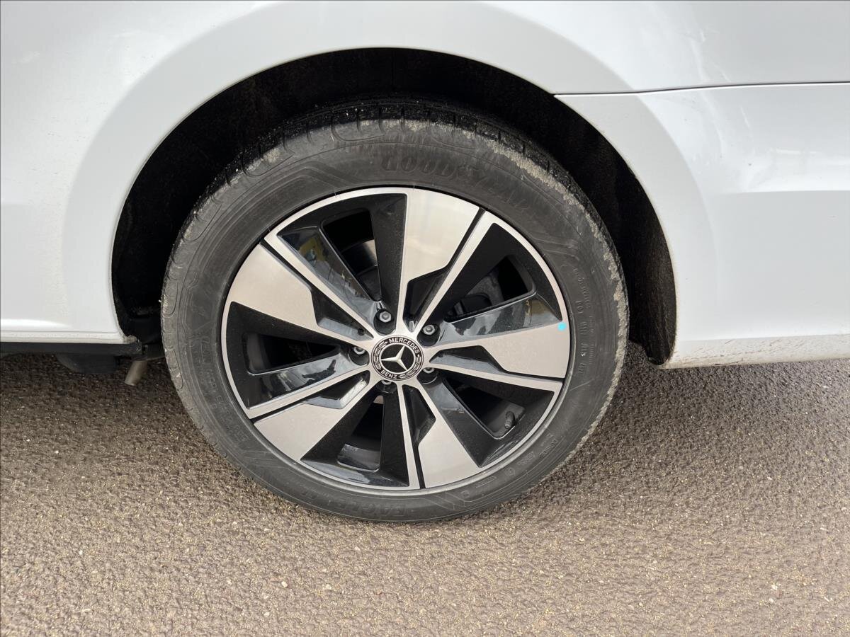 Mercedes-Benz Třídy V MPV 2,0 l 140 kw