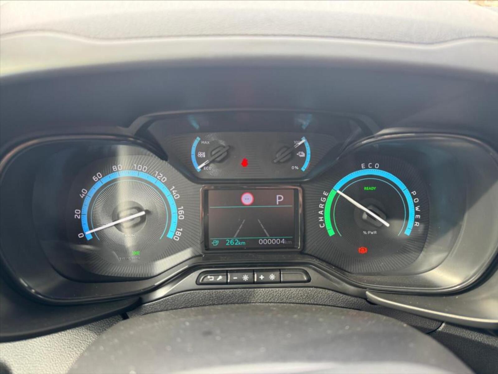 Toyota ProAce City 11