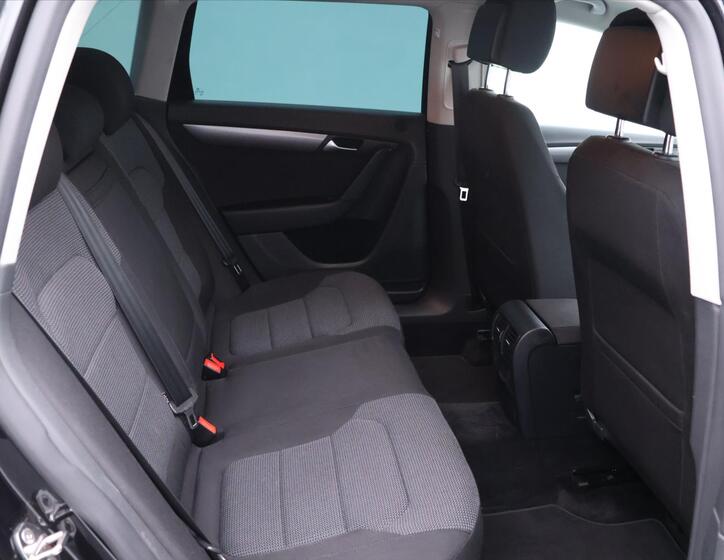 Volkswagen Passat 15