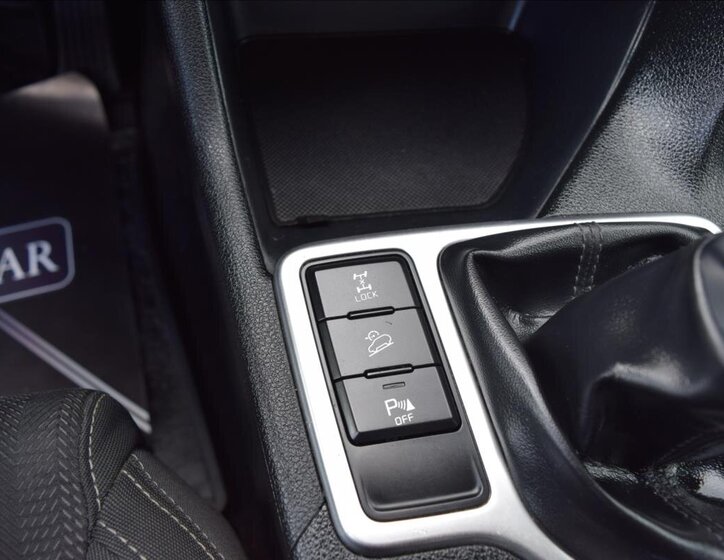 KIA Sportage SUV 2,0 l 100 kw