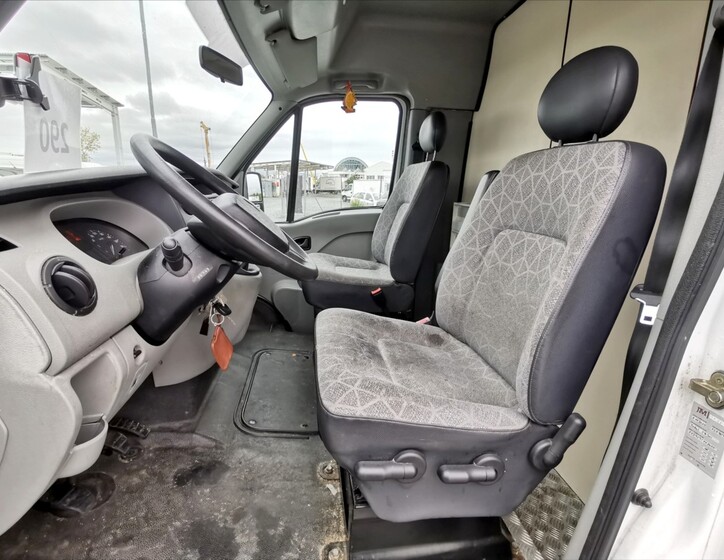 Renault Master 6