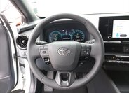 Toyota C-HR CUV / Crossover 1,8 l 72 kw