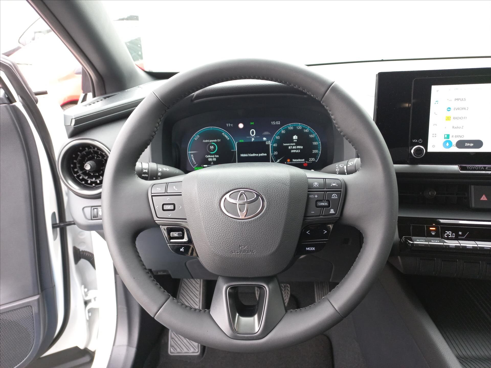 Toyota C-HR CUV / Crossover 1,8 l 72 kw