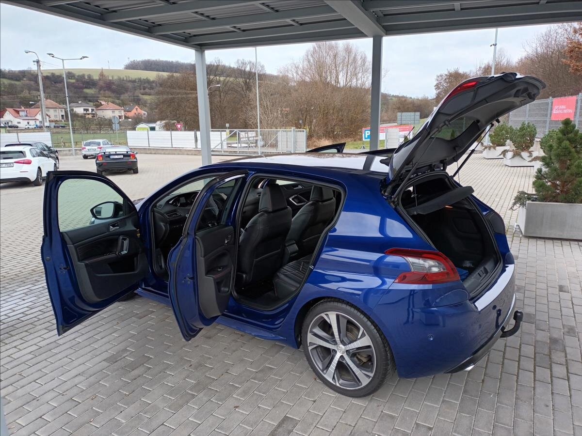 Peugeot 308 Hatchback 2,0 l 130 kw