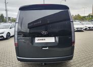 Hyundai Staria 6