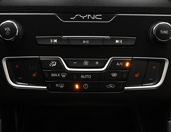 Ford Mondeo Kombi 2,0 l 110 kw