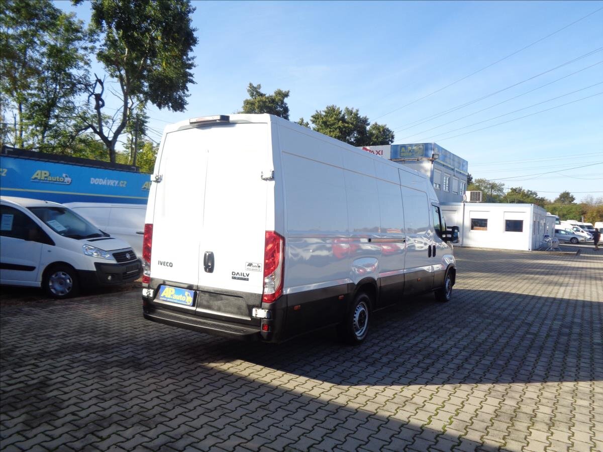 Iveco Daily Ostatní 2,3 l 100 kw