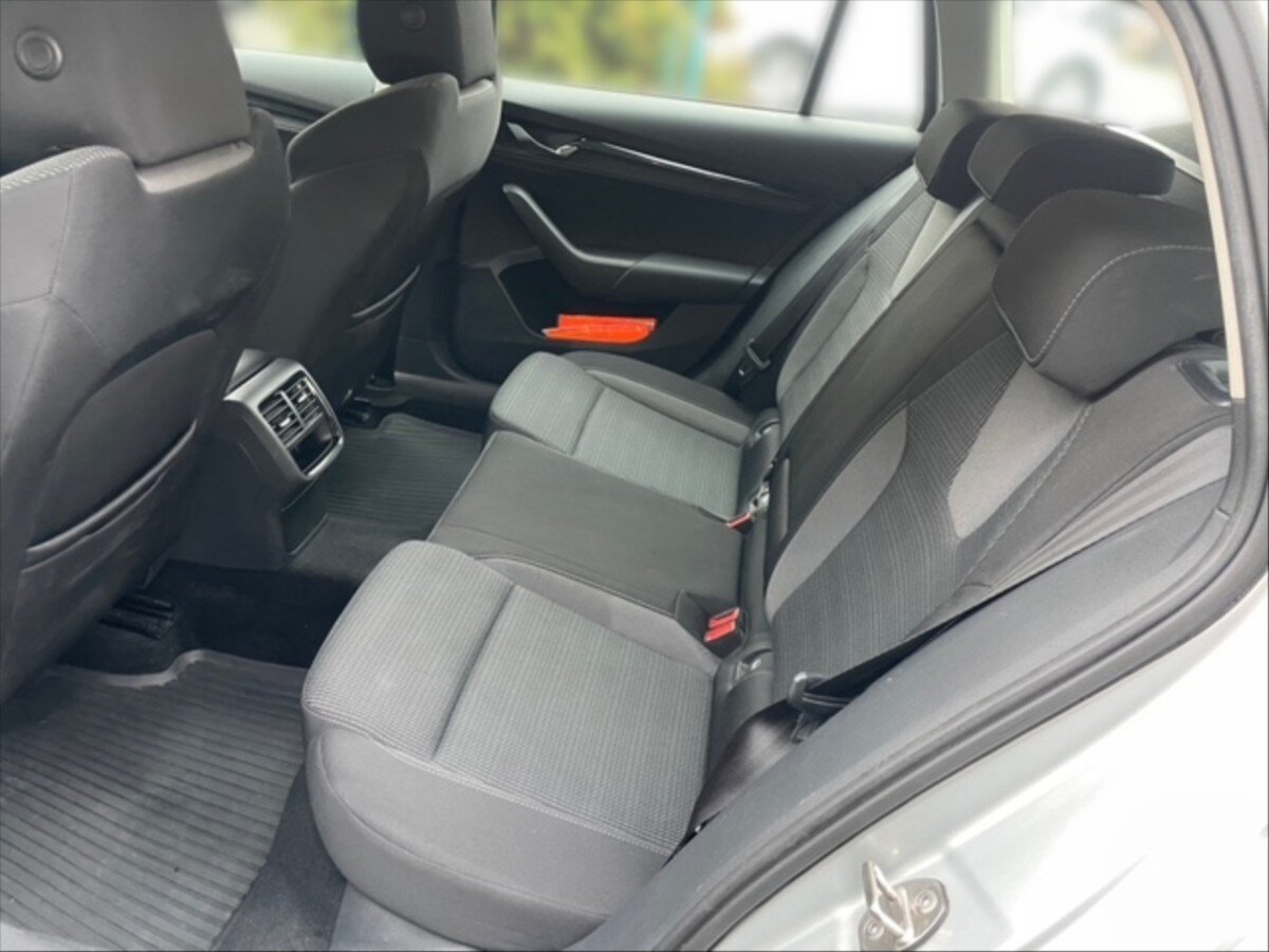 Škoda Octavia Kombi 2,0 l 85 kw