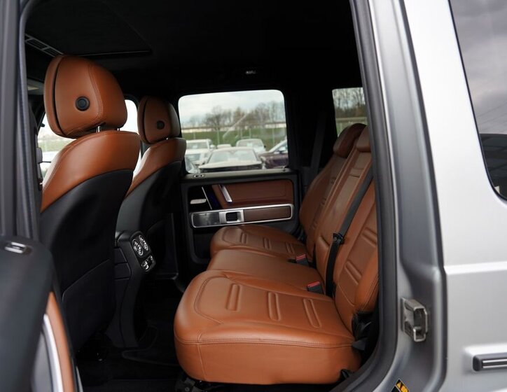 Mercedes-Benz Třídy G SUV / Terénní 4,0 l 368 kw