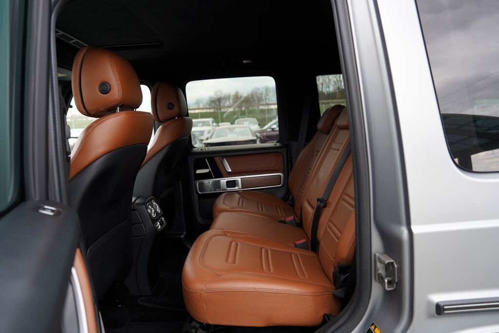 Mercedes-Benz Třídy G SUV / Terénní 4,0 l 368 kw