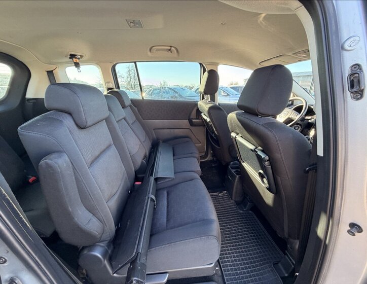 Mazda 5 Kombi 2,0 l 81 kw