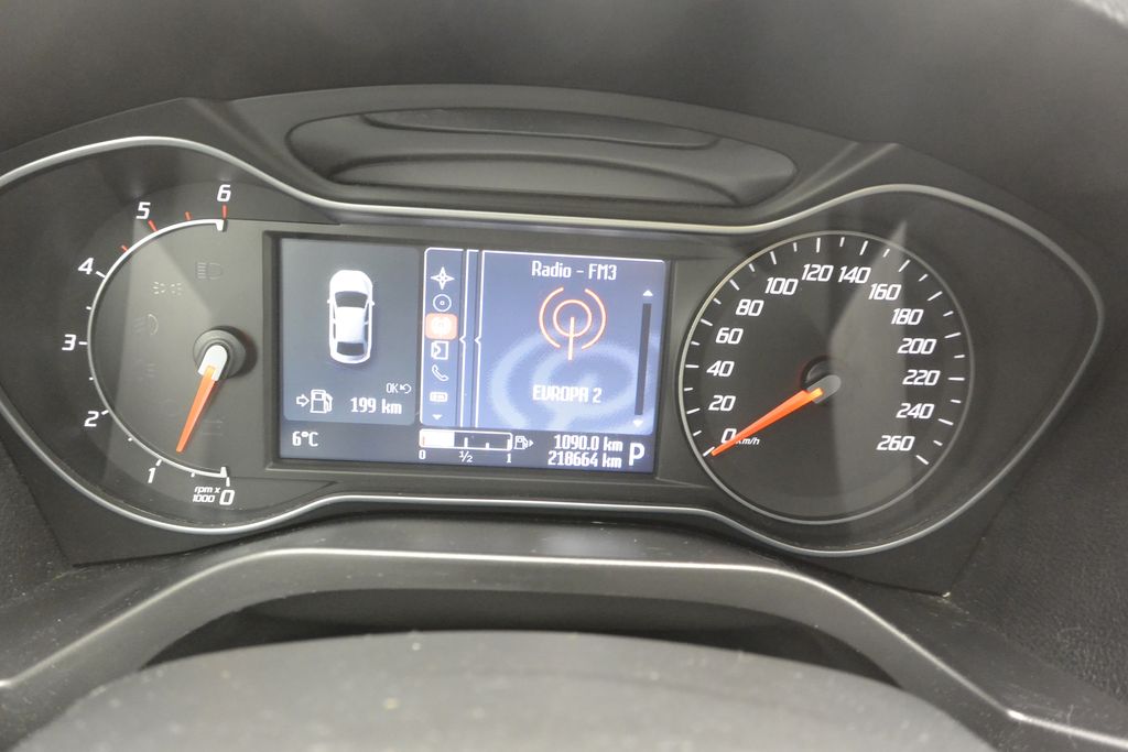 Ford S-MAX MPV 2,2 l 147 kw