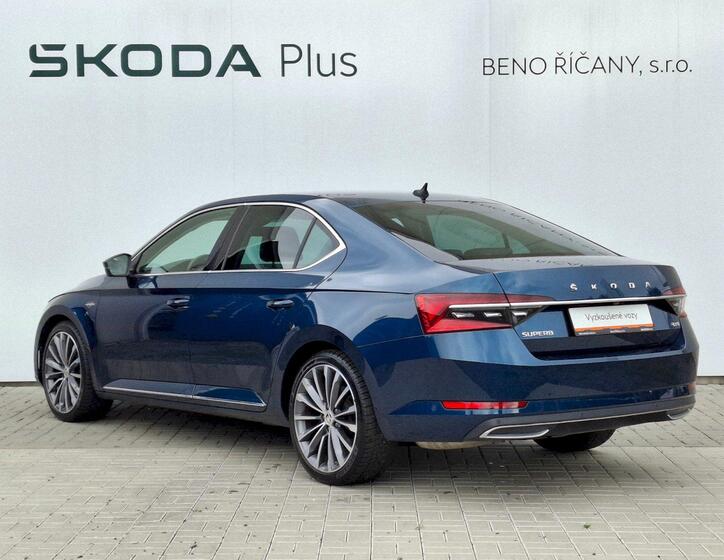 Škoda Superb 14