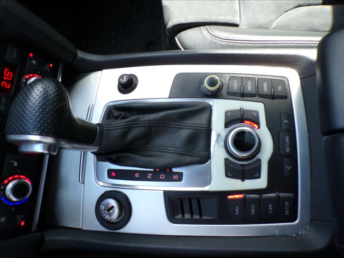 Audi Q7 Kombi 3,0 l 176 kw