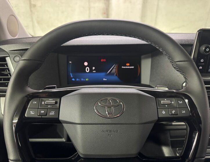 Toyota ProAce Verso 15