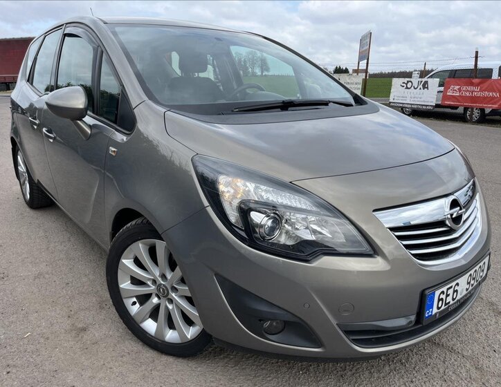 Opel Meriva MPV 1,4 l 88 kw
