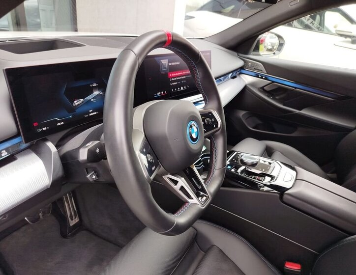 BMW Ostatní Kombi 0,0 442 kw