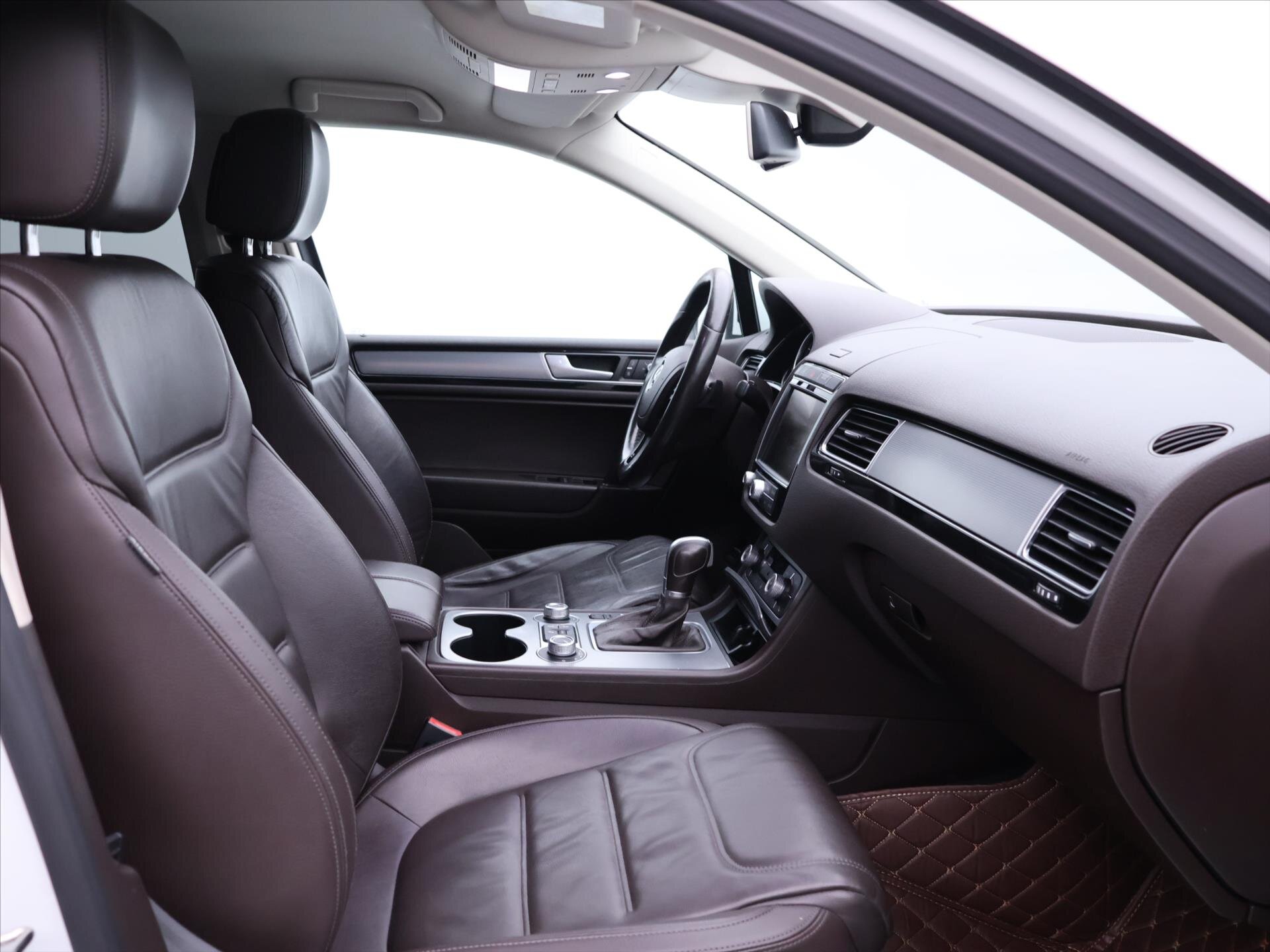 Volkswagen Touareg SUV 3,0 l 193 kw