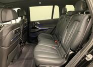 BMW X7 8