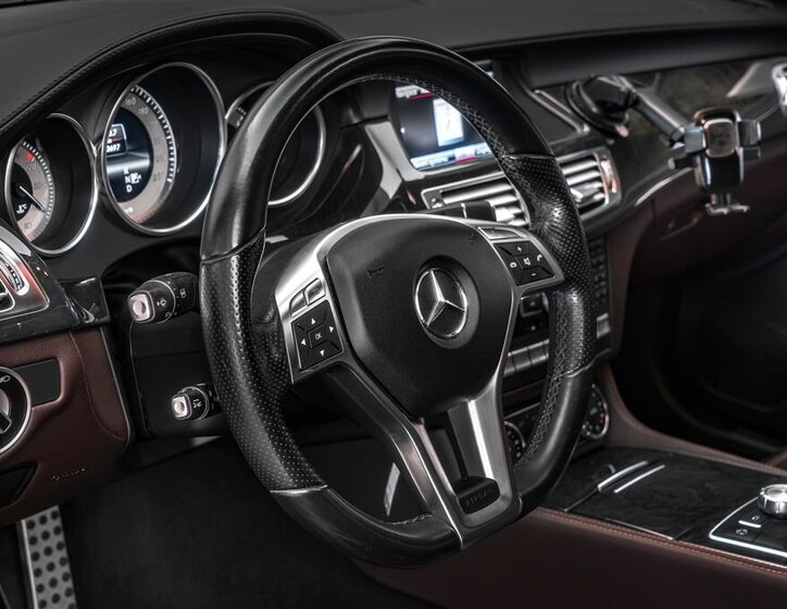 Mercedes-Benz CLS 14