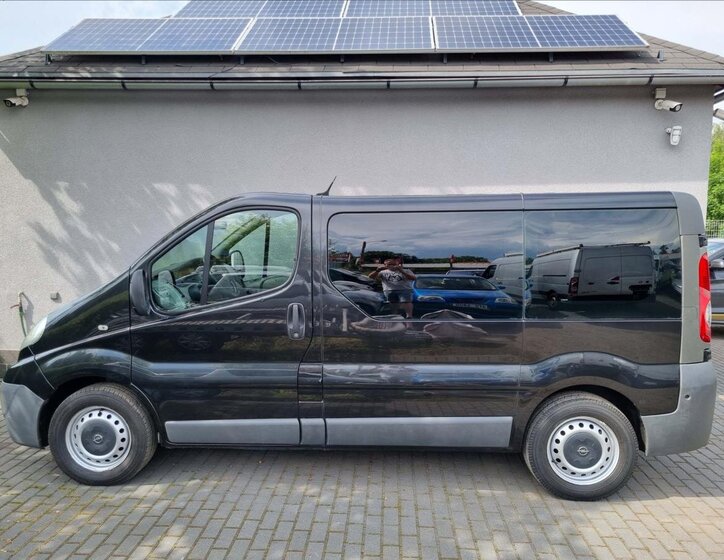 Opel Vivaro 3