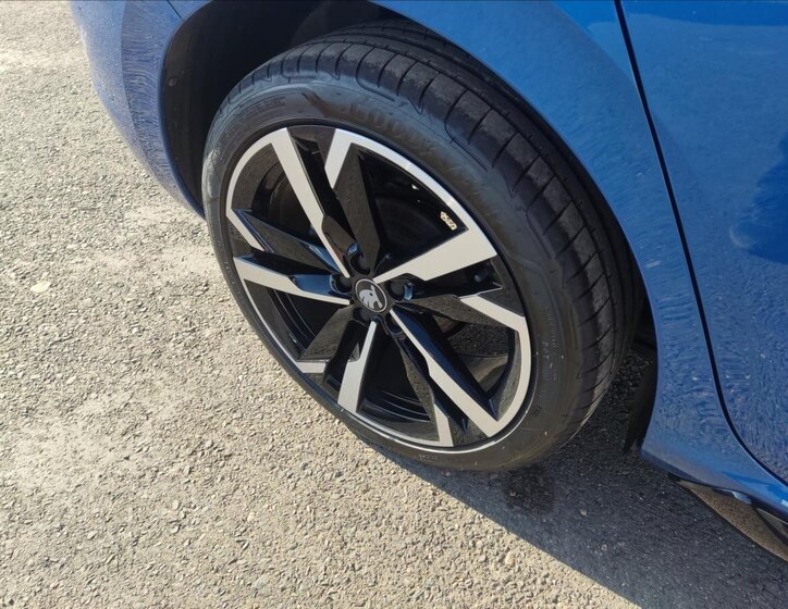 Škoda Scala Hatchback 1,5 l 110 kw