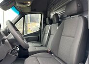 Mercedes-Benz Sprinter 10