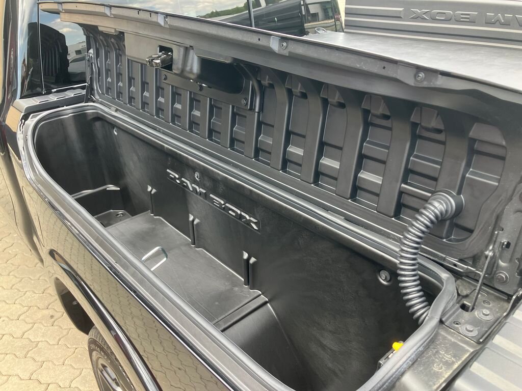 Dodge RAM Pick-up 3,0 l 403 kw