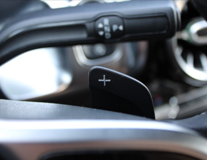 Mercedes-Benz GLB 27