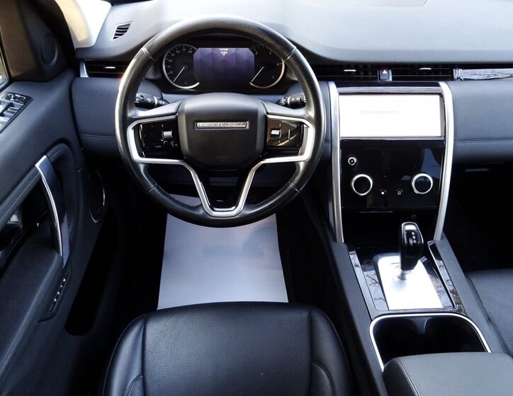 Land Rover Discovery Sport 7