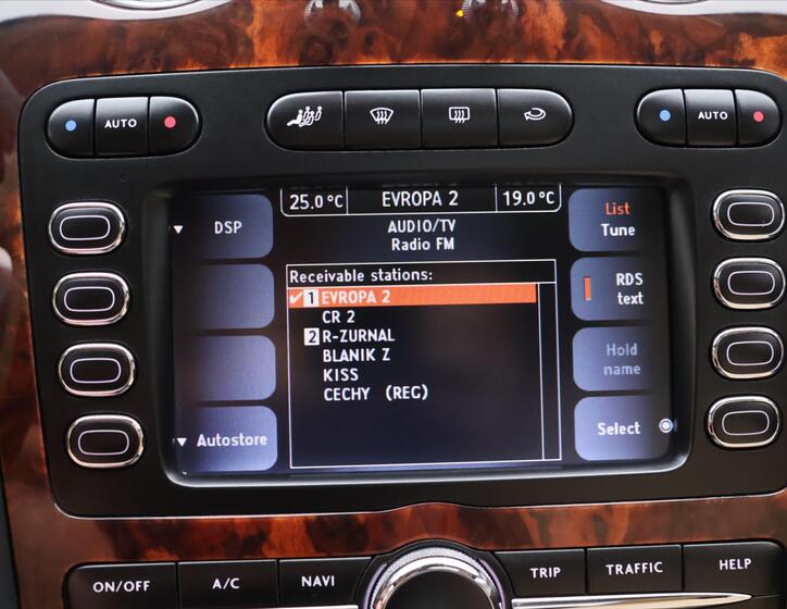 Bentley Continental Flying Spur 28