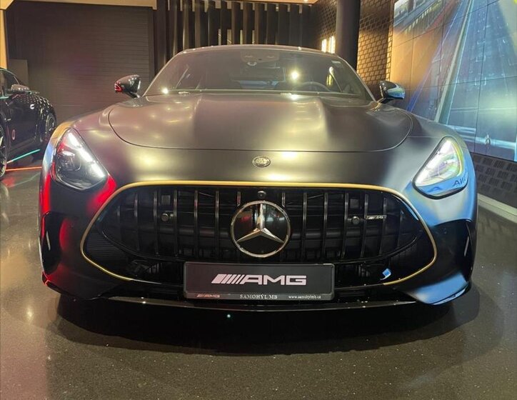 Mercedes-Benz AMG GT Kupé 4,0 l 430 kw