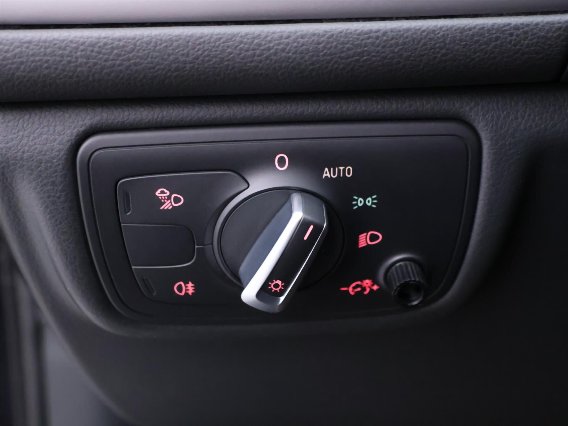 Audi A6 Allroad Kombi 3,0 l 180 kw