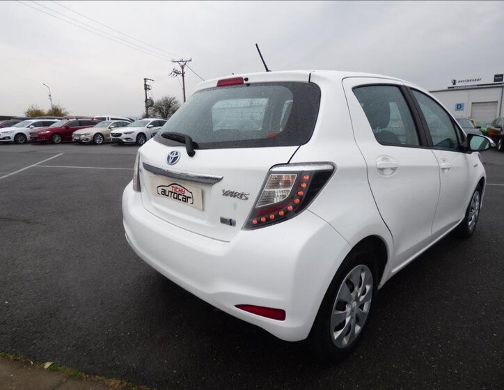 Toyota Yaris Hatchback 1,5 l 55 kw