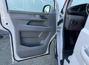 Volkswagen Caravelle Kombi 2,0 l 110 kw