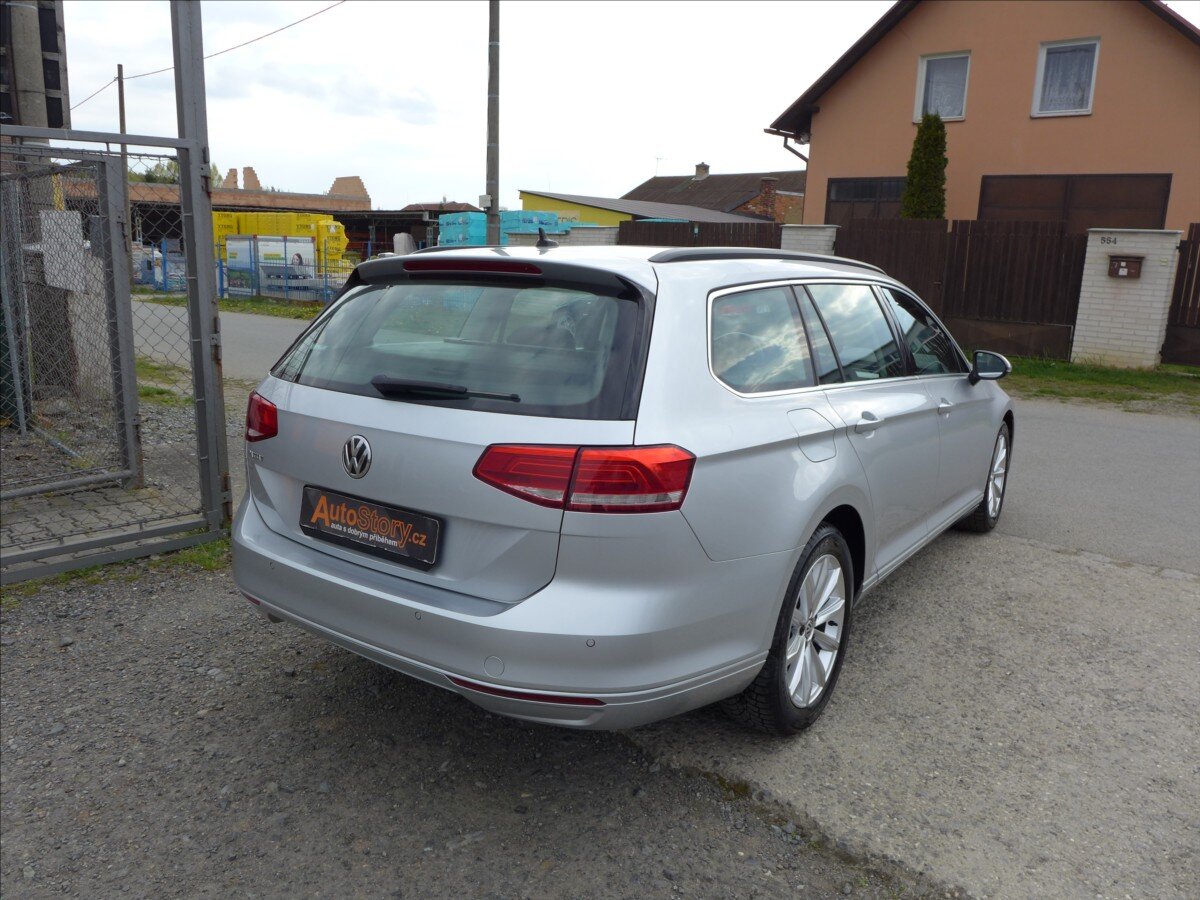 Volkswagen Passat Kombi 2,0 l 110 kw